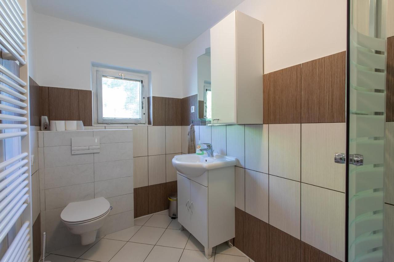 Dolar Rooms Bled Exterior photo